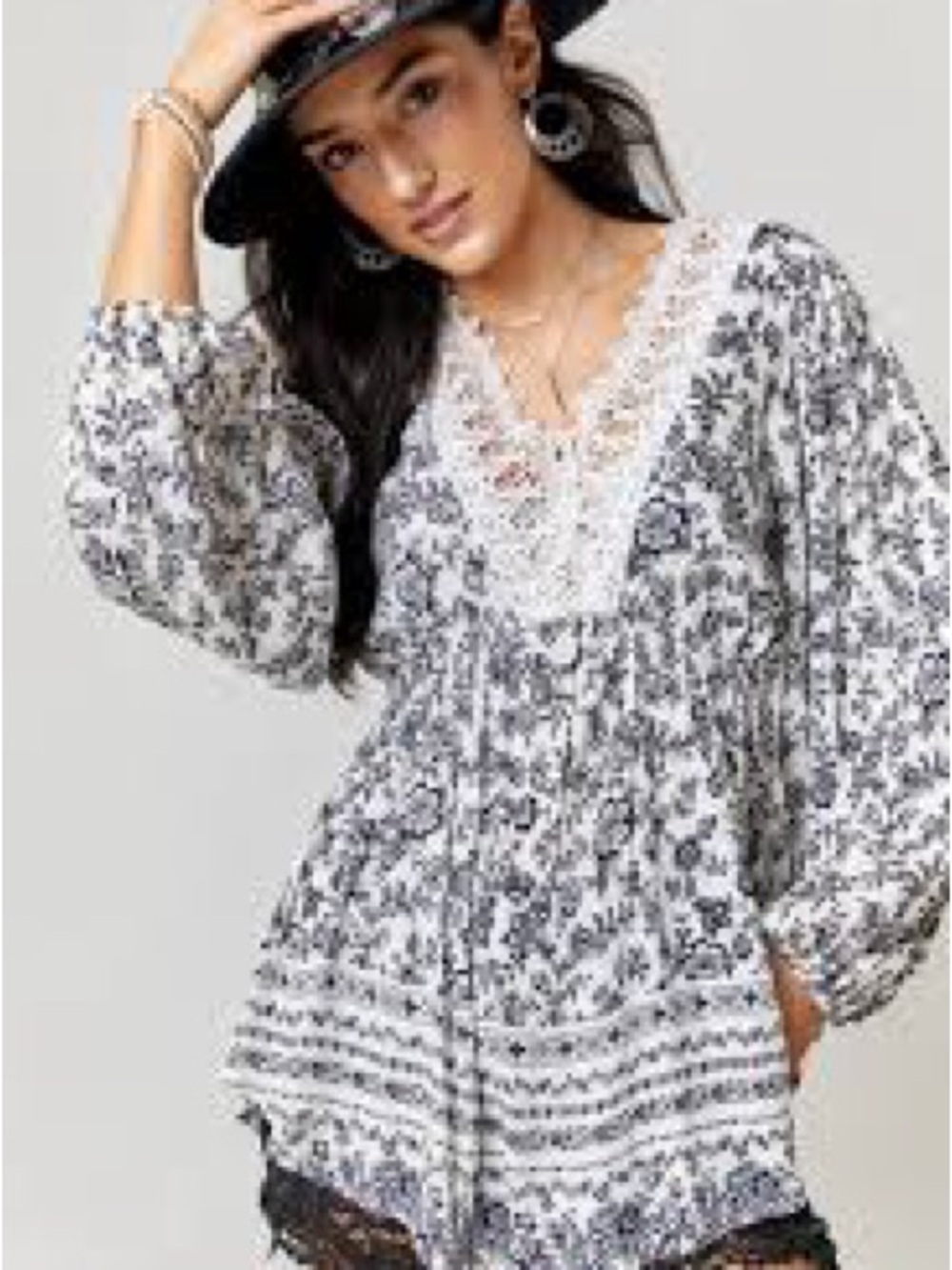 Floral Lace Trim Blouse